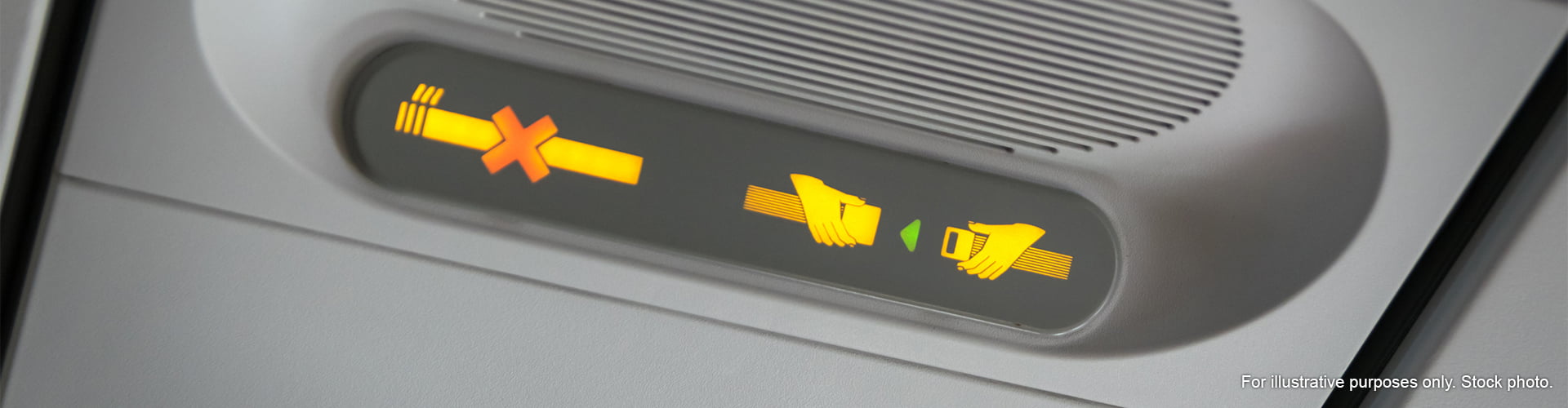 No smoking sign on plane